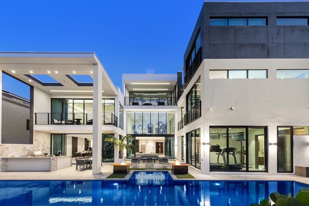 Top Luxury Villa Rentals in Fort Lauderdale: Ultimate Rental Guide